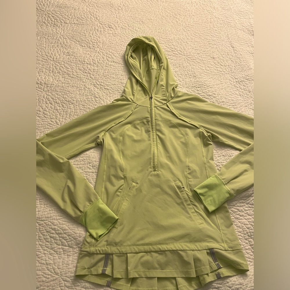 RARE Lululemon Lightened Up Pullover Chartreuse yellowish green Hoodie Running